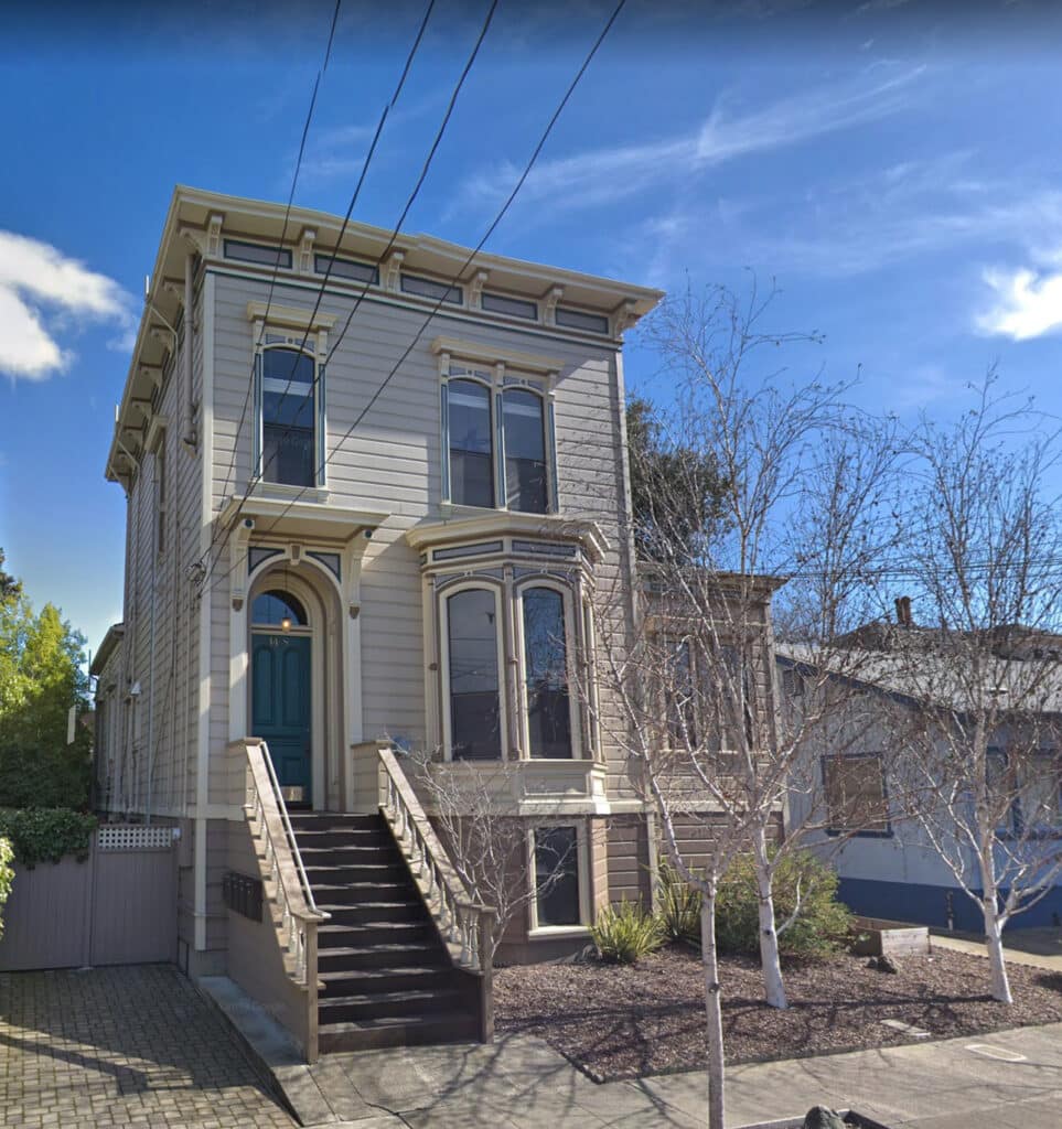 Alameda Post - a photo of 1418 Cottage Street
