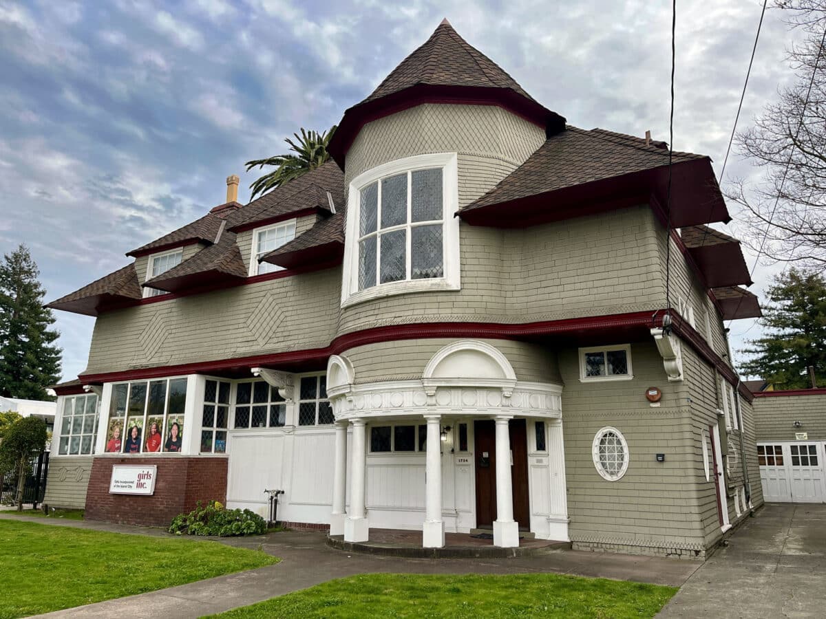 Alameda Post - 1724 Santa Clara Avenue in brown and tan colors.