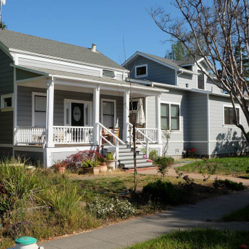 Alameda Post - Victorian era architecture on Alameda's East End