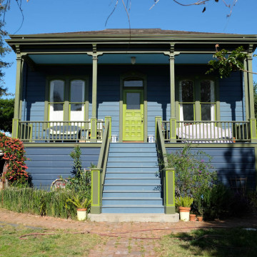 Alameda Post - Victorian era architecture on Alameda's East End
