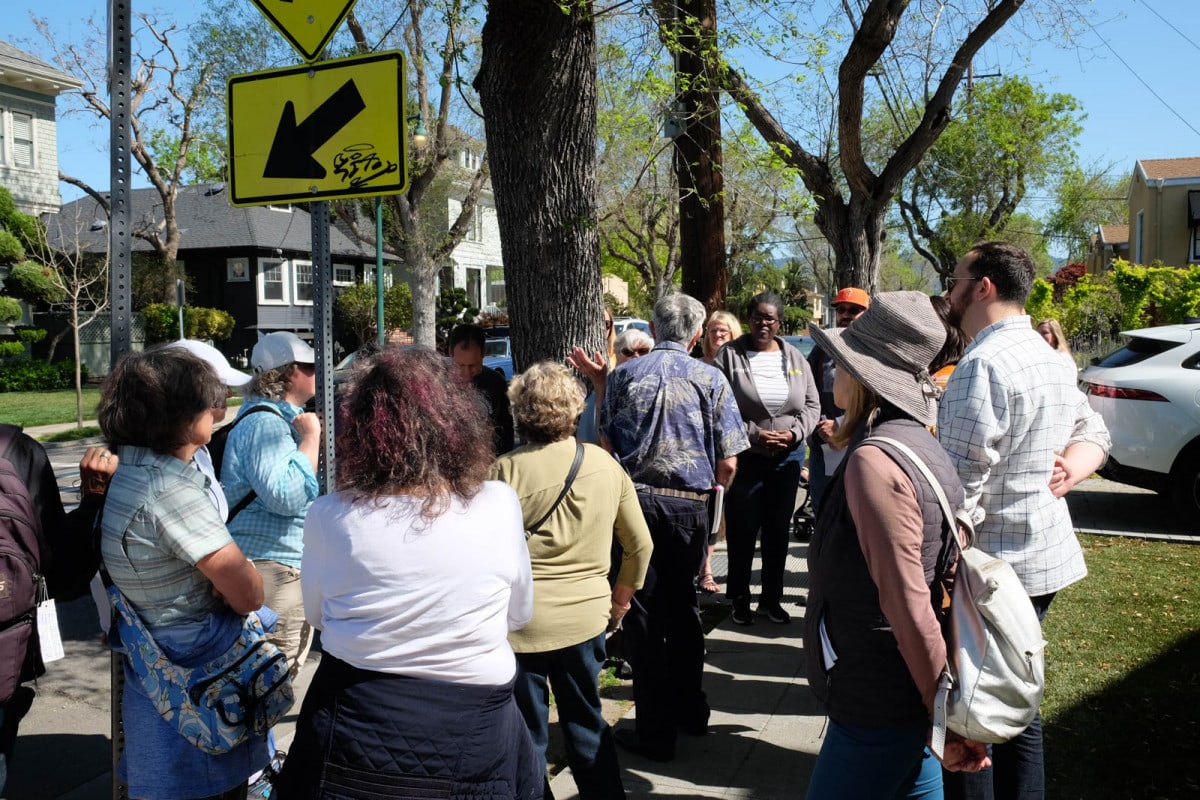 Alameda Post - Attendees of the April 9th walking tour of the Victorian-era architectural styles in the East End of Alameda