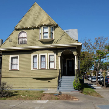 Alameda Post - "Don't Call Them Victorians" walking tour of the Gold Coast, April 23, 2022