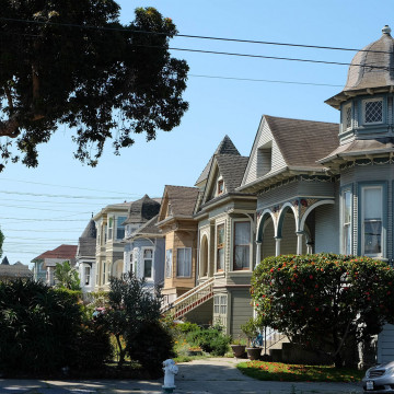 Alameda Post - "Don't Call Them Victorians" walking tour of the Gold Coast, April 23, 2022 – the varied Victorian-era architecture of Benton Street