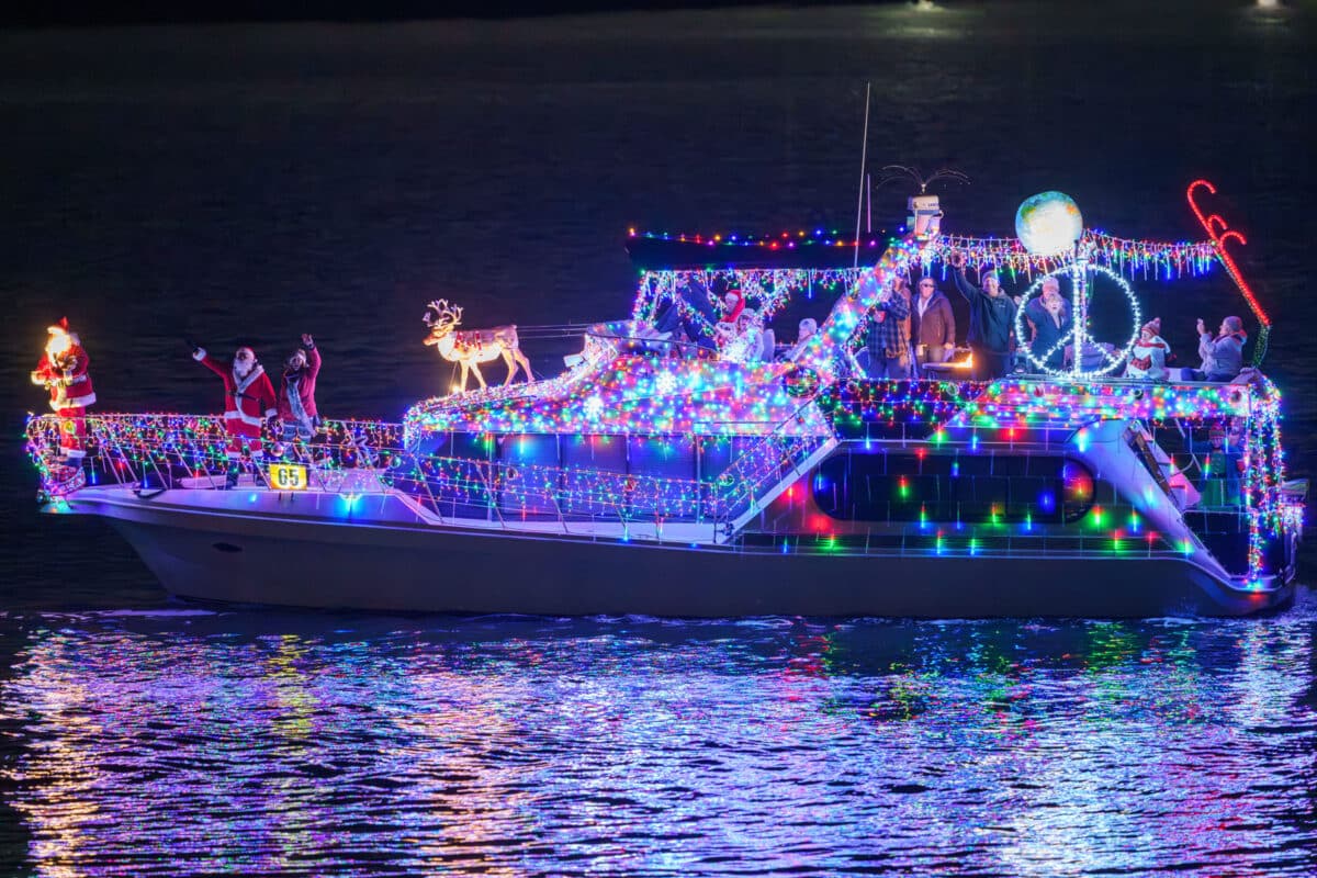 Alameda Post - A yacht with lots of Christmas lights in the 2025 Lighted Yacht Parade. 