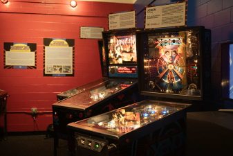 Alameda Post - pinball machines