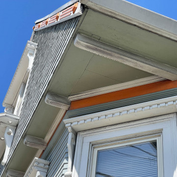 Alameda Post - "Don't Call Them Victorians" walking tour of the Gold Coast, April 23, 2022 — house trim