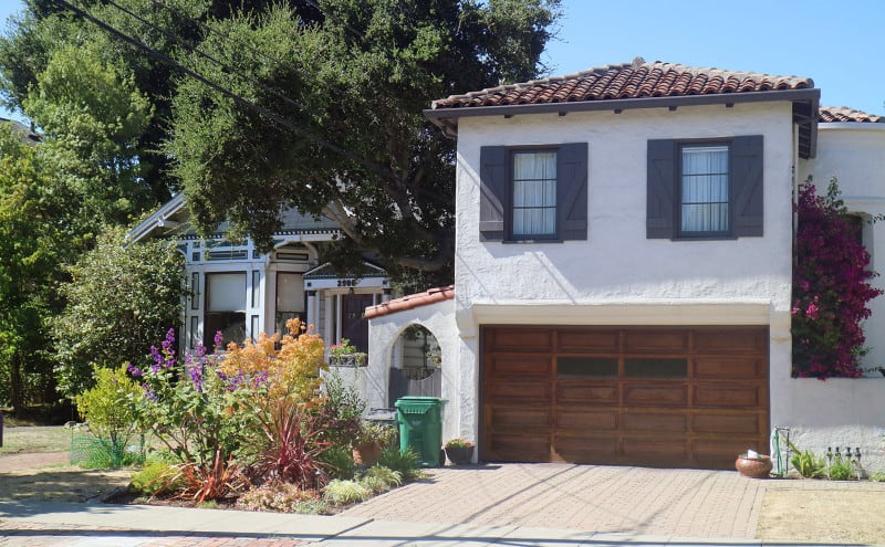 Alameda Post - Lincoln Avenue South Side