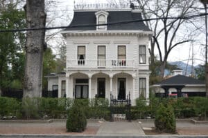 Alameda Post - A beautiful white house.