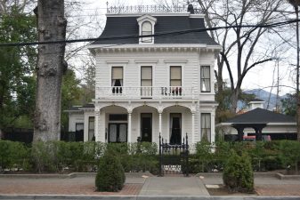 Alameda Post - A beautiful white house.